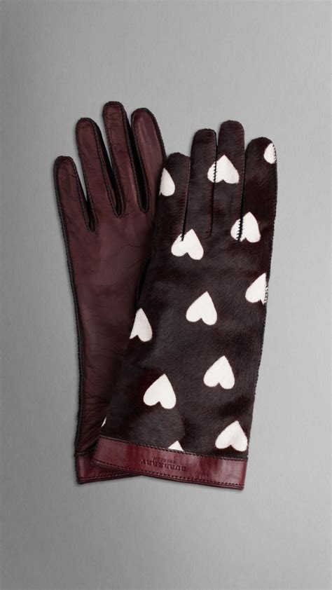 burberry designer gloves women.